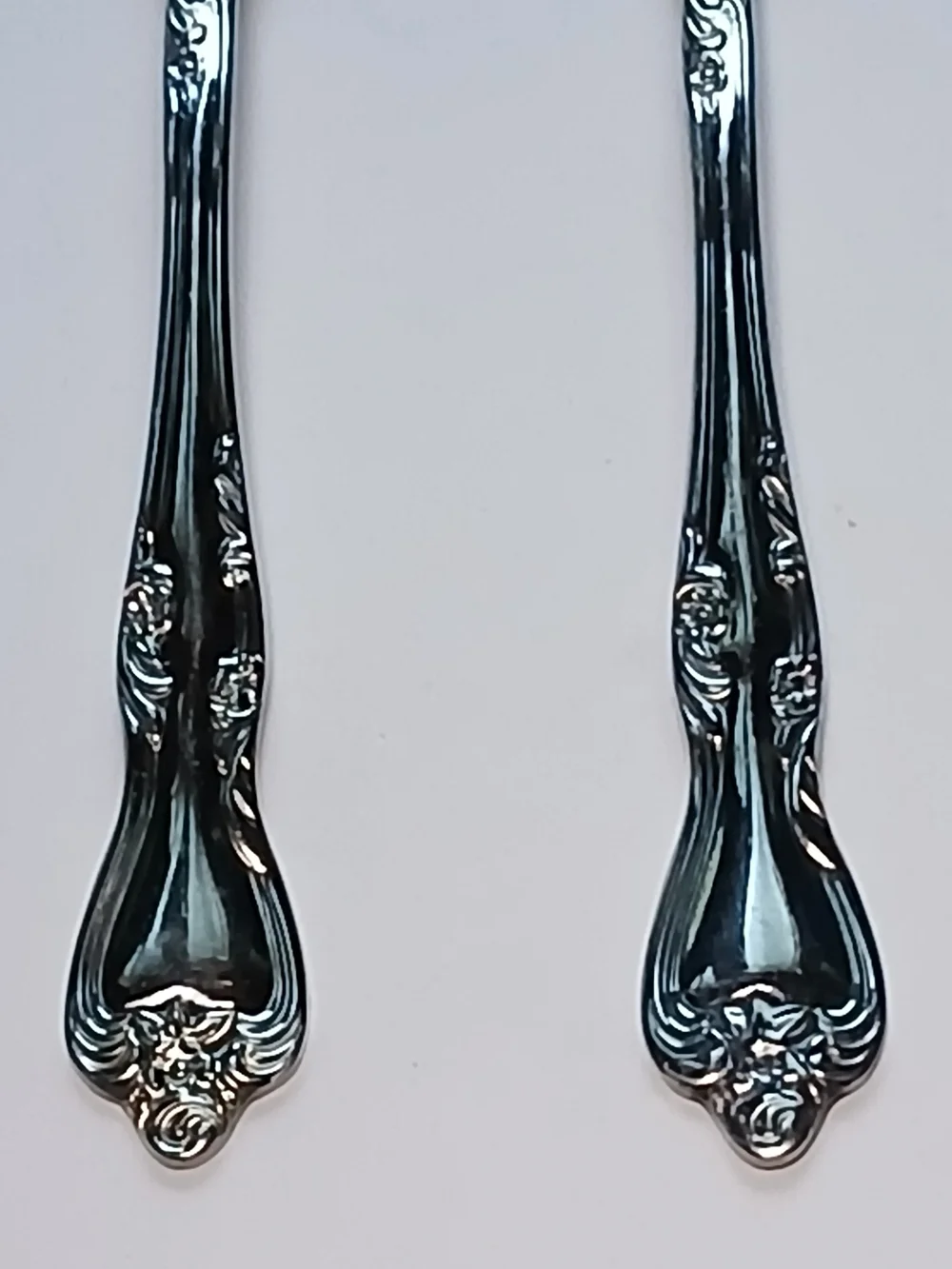 Oneida AZALEA Stainless Steel Serving Set - Slotted Spoon & Cold Meat Fork 2 Pc